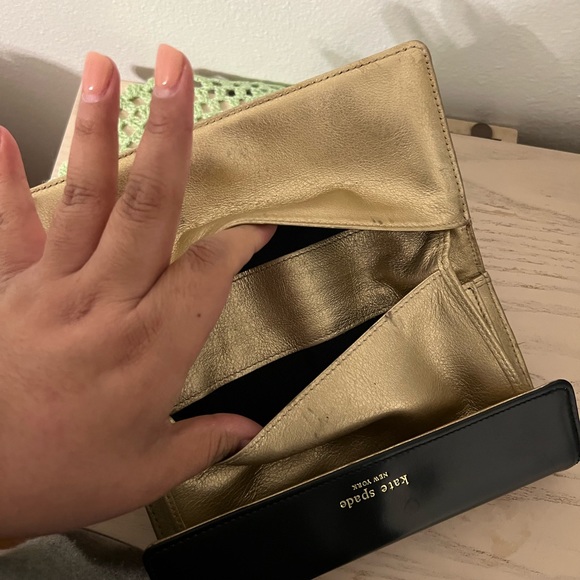 PRE-LOVED Kate Spade Black Wallet - Picture 2 of 10